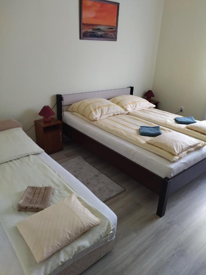 Kurucz Vendeghaz Hajduszoboszlo Daire Dış mekan fotoğraf